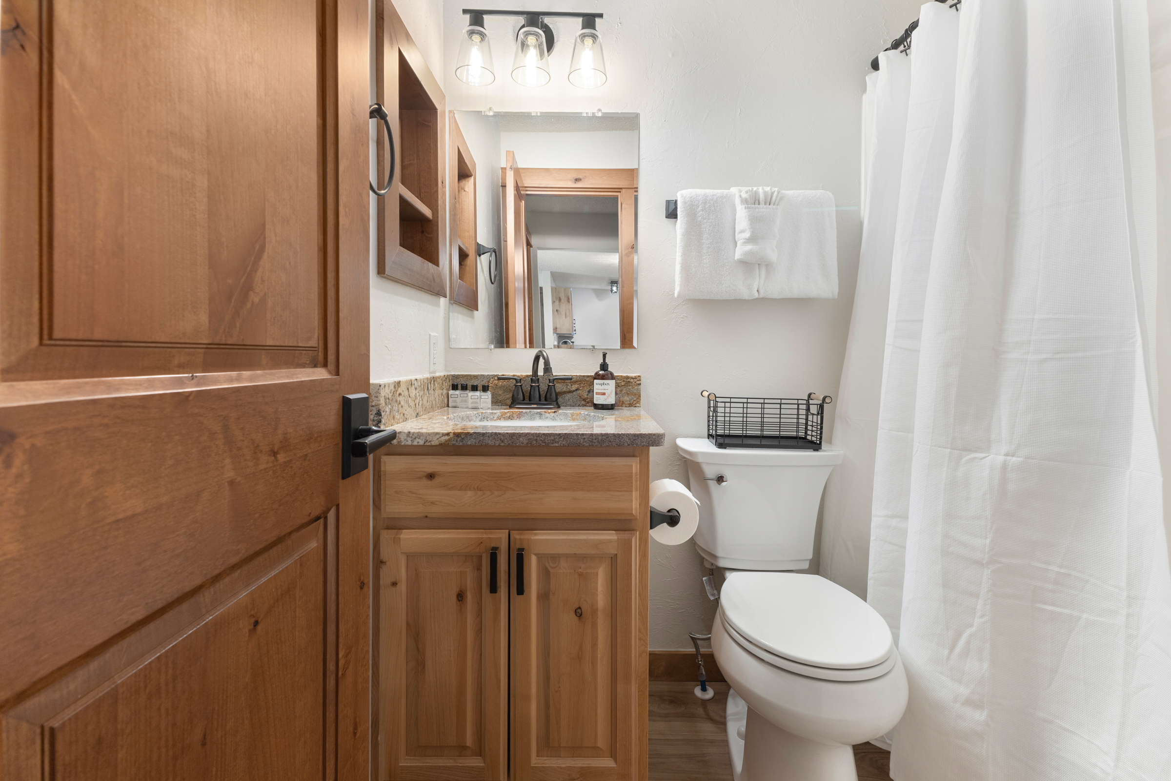 Bathroom #2 | Tub/Shower Combo