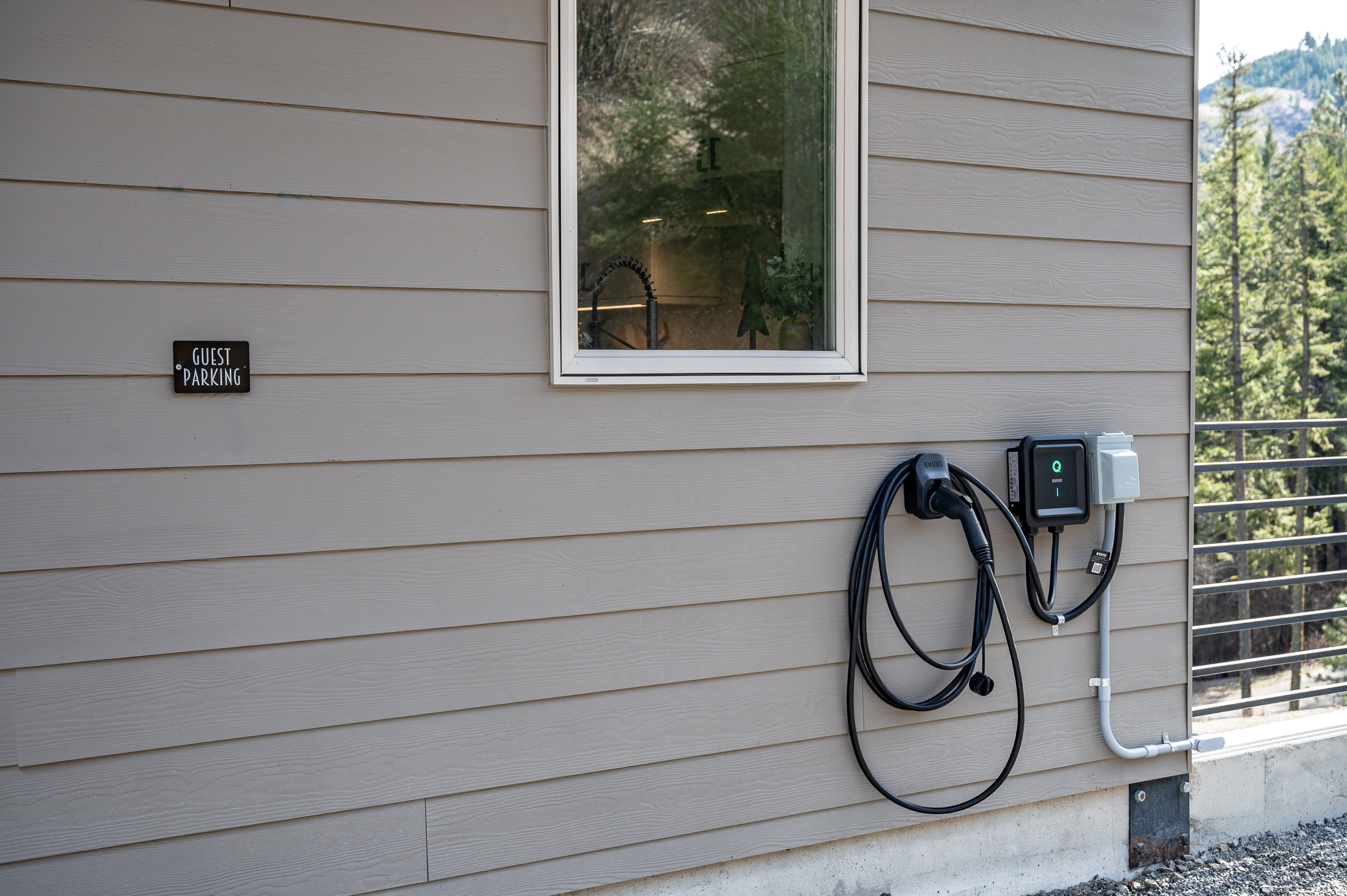 Universal EV Charger