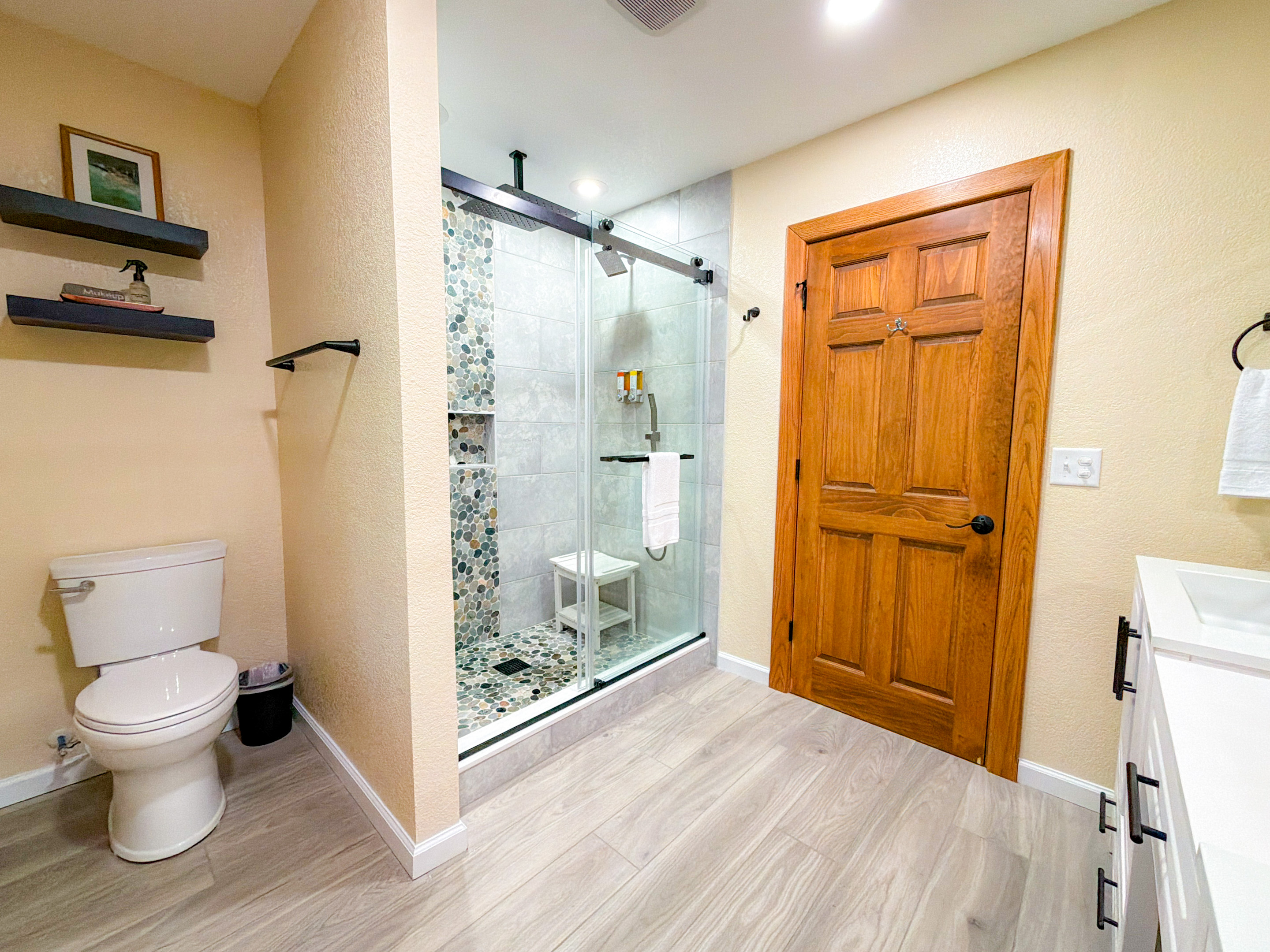 Ensuite