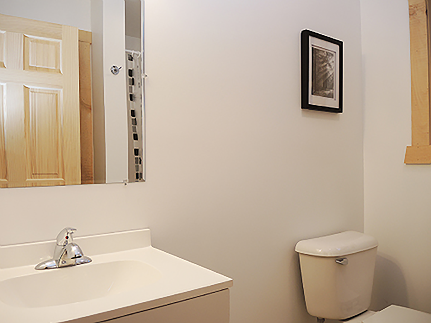 Bathroom w/ shower