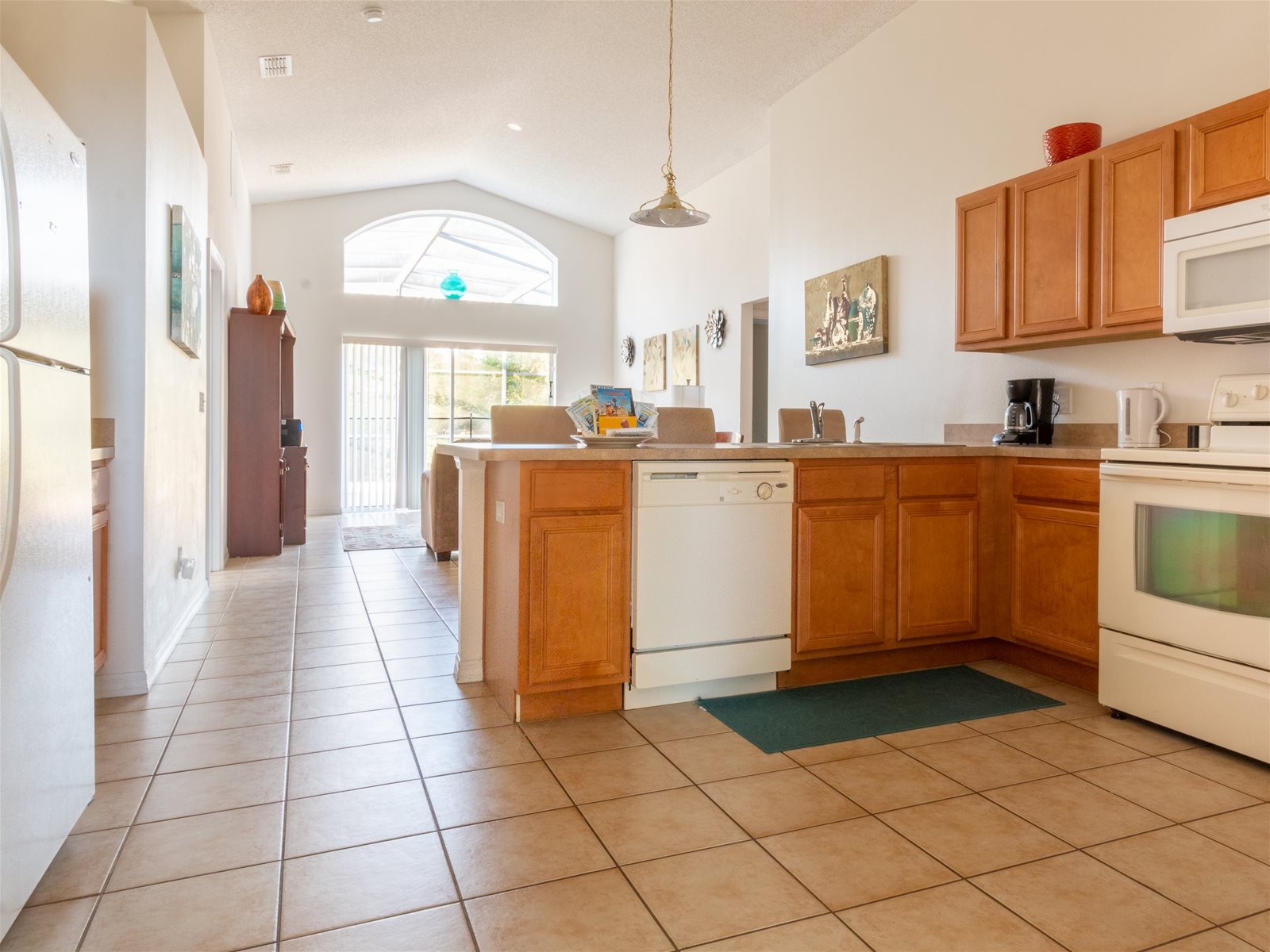 Fully stocked Kitchen