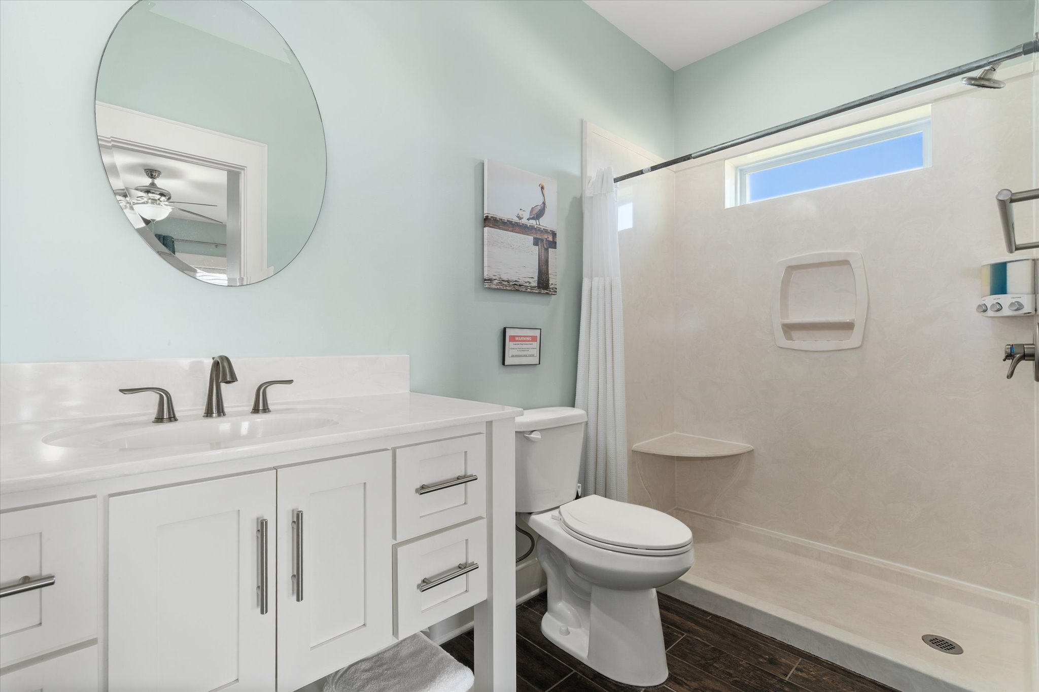 Junior Suite Bathroom