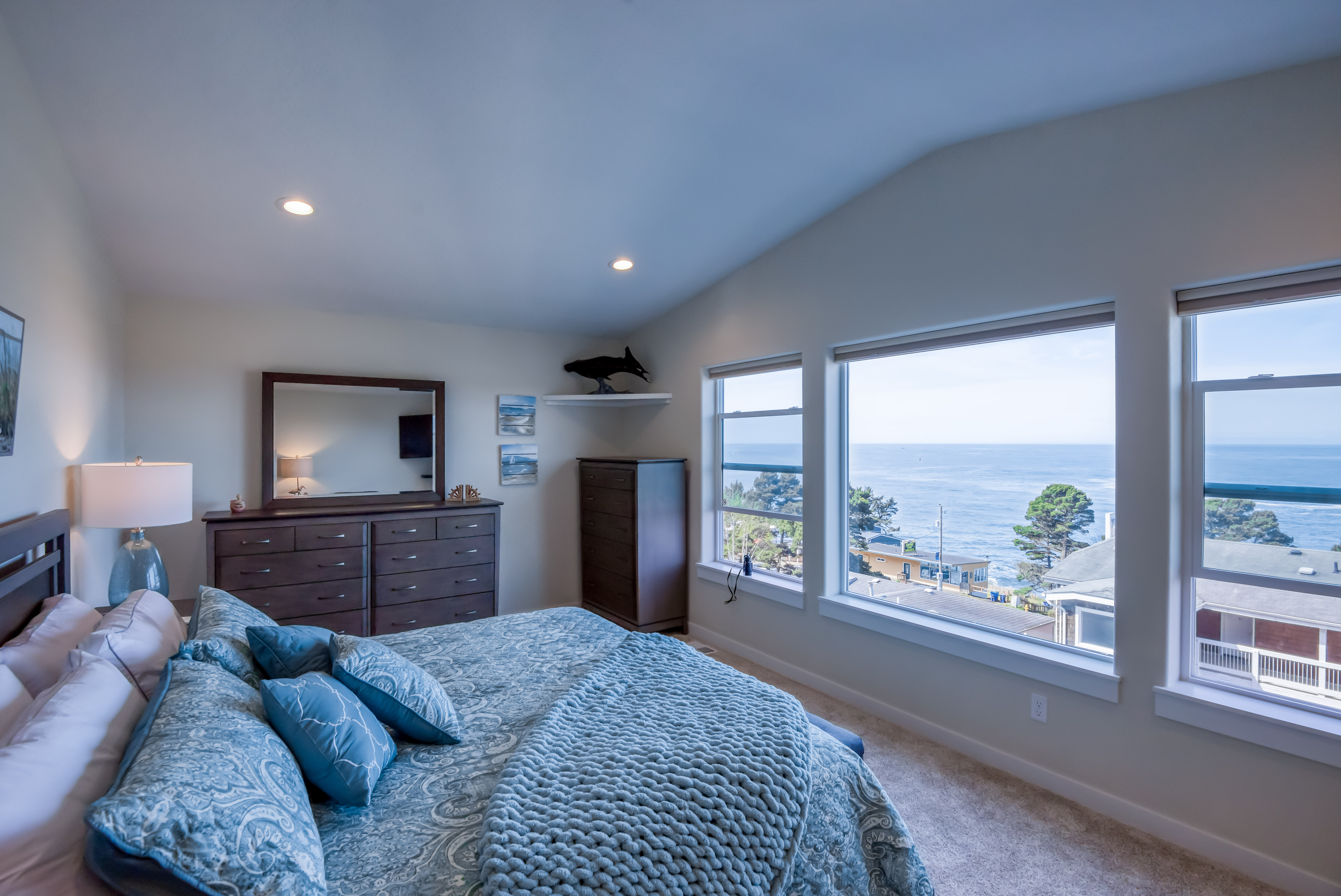 211 - The Captains Lookout — Depoe Bay, OR — vacation rental