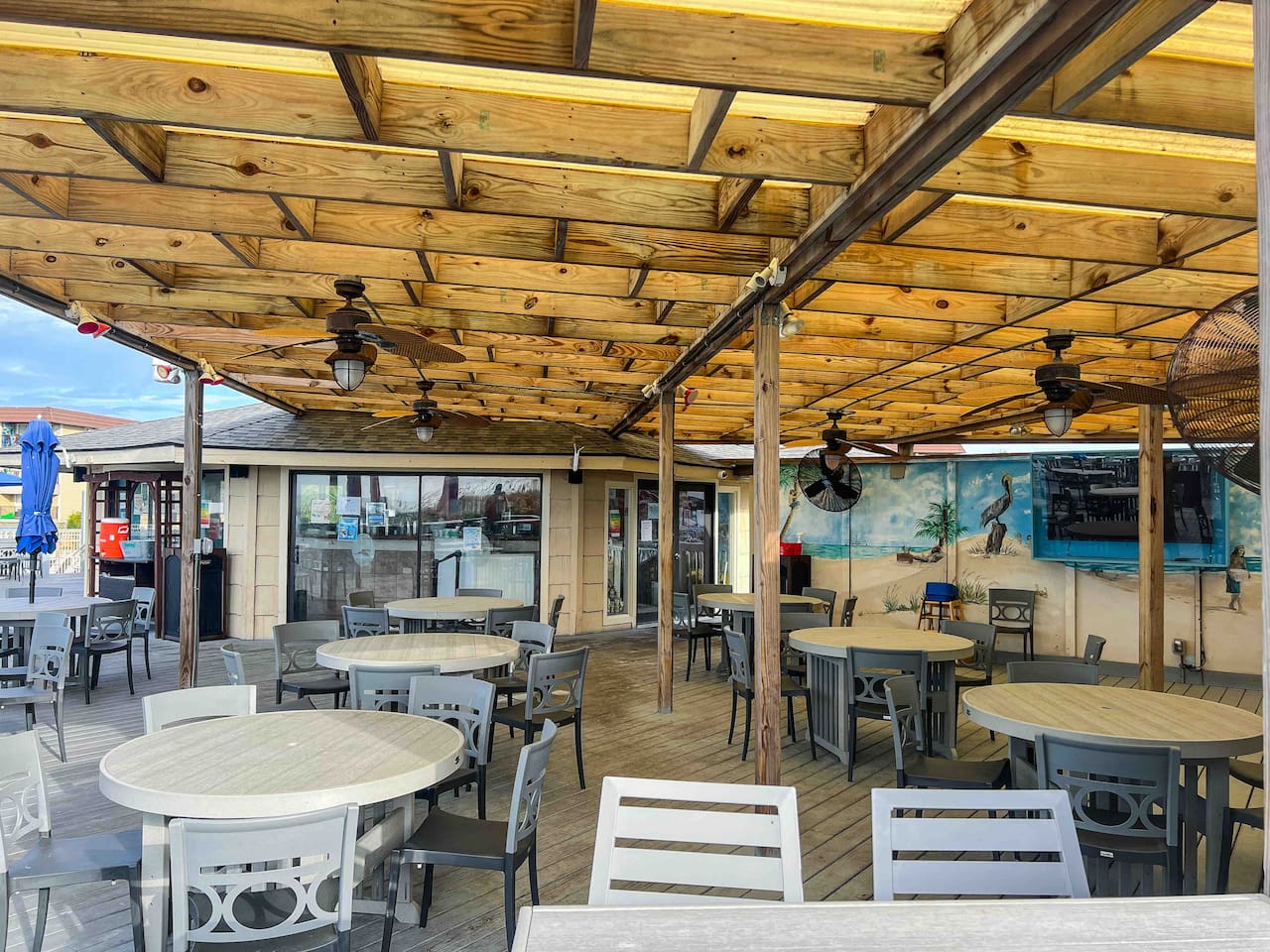 Jamaica Joes Beach Bar- Visit here while you’re at the pool or sitting on the beach. There is a full service bar, and restaurant that you can order from.