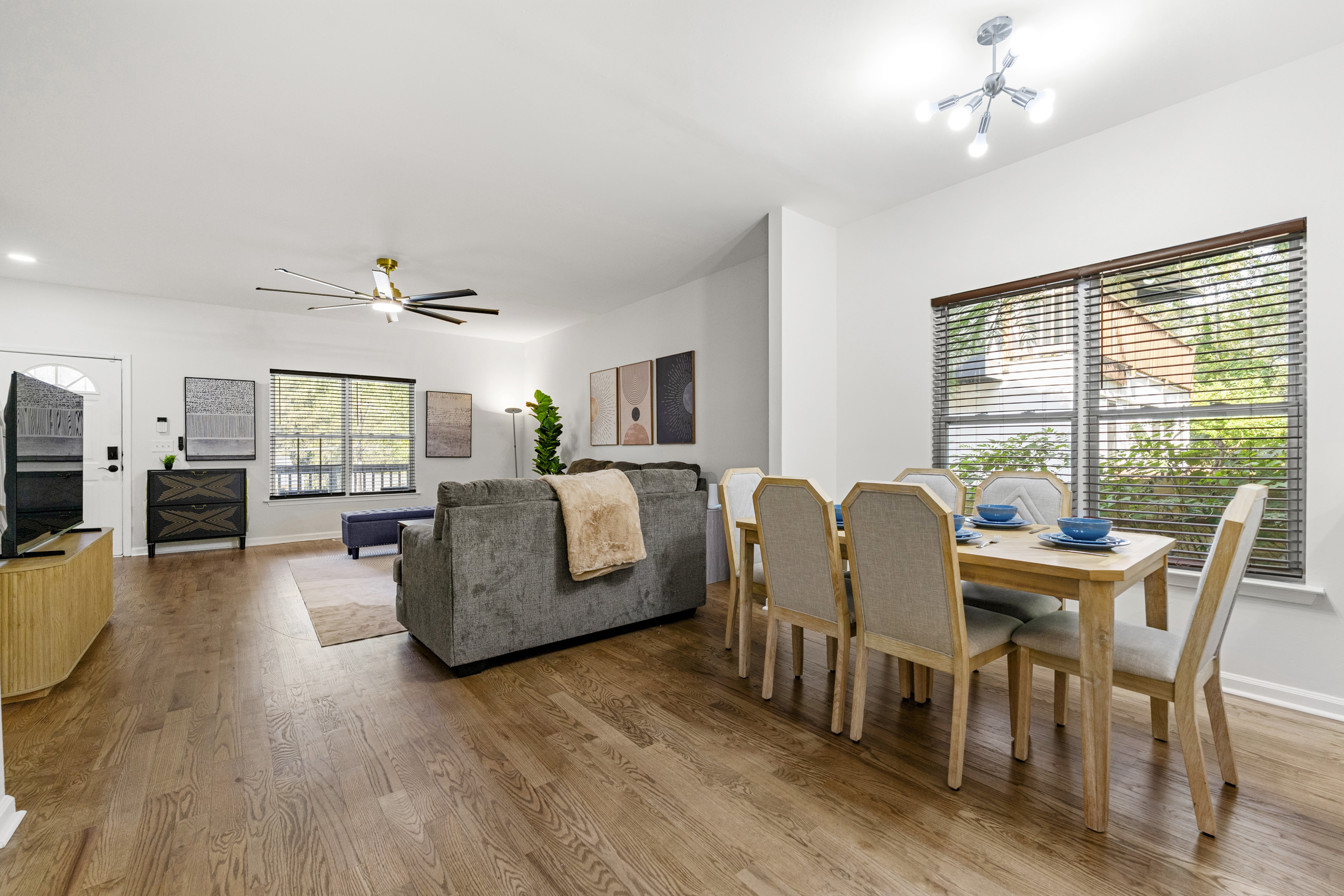 Spacious dining area with soft seating and a warm, homey vibe.