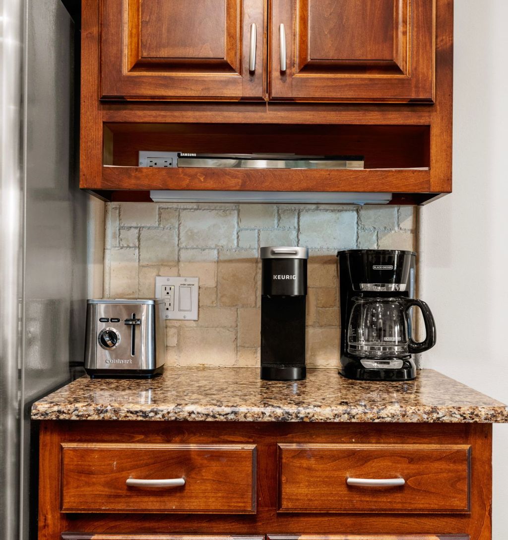 Auto drip and Keurig coffee makers available.