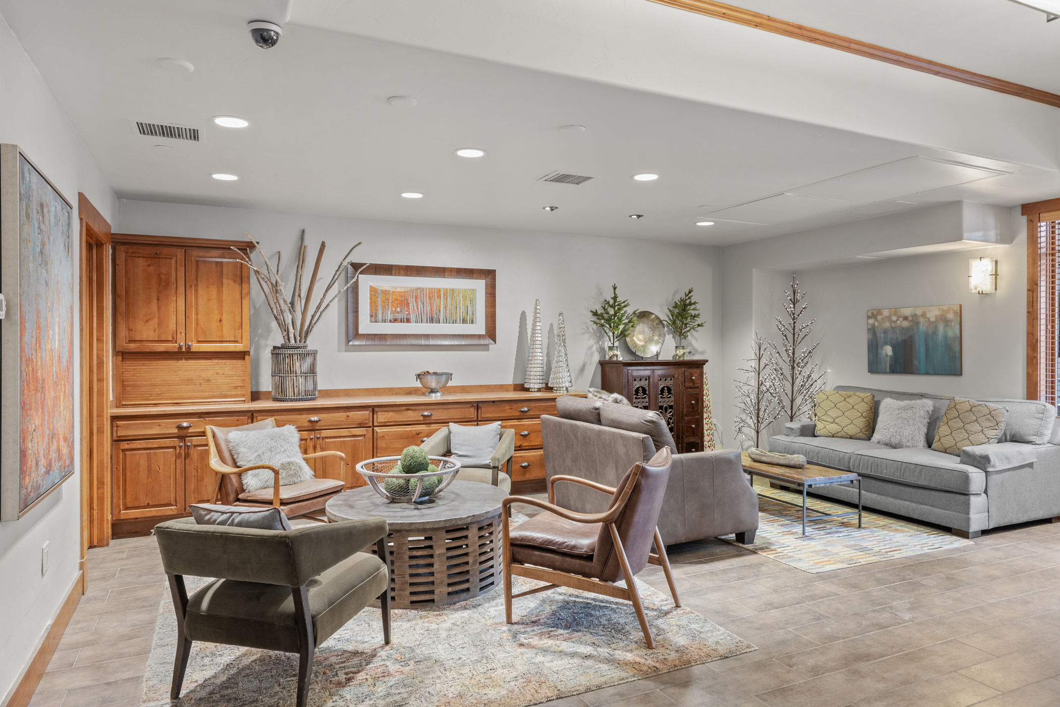 Communal Living Room in Bear Lodge