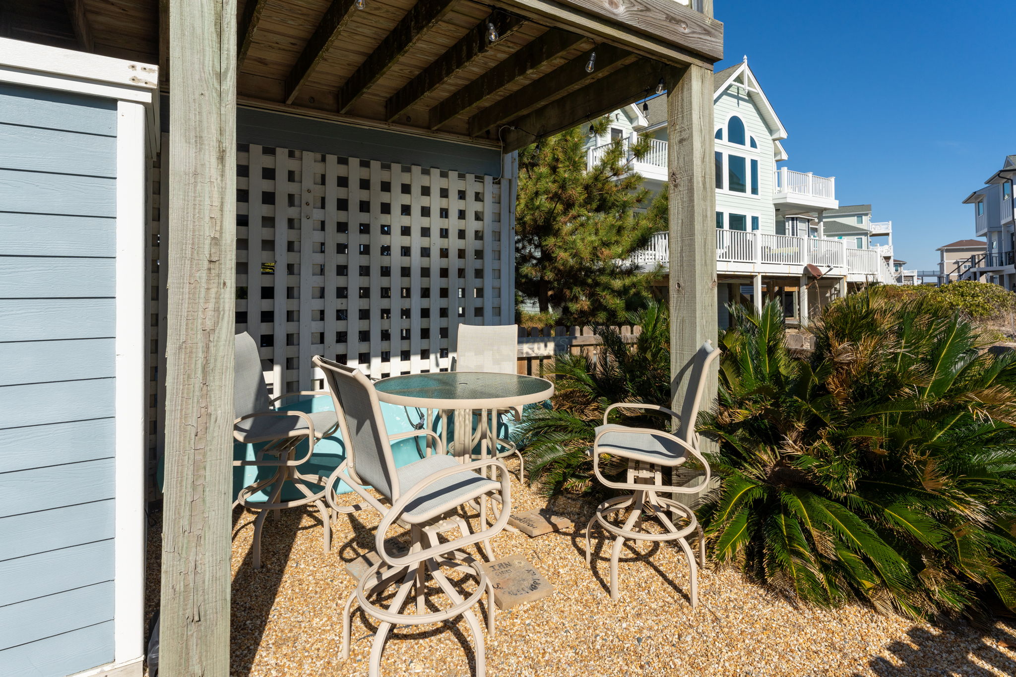 Enjoy your stay here!