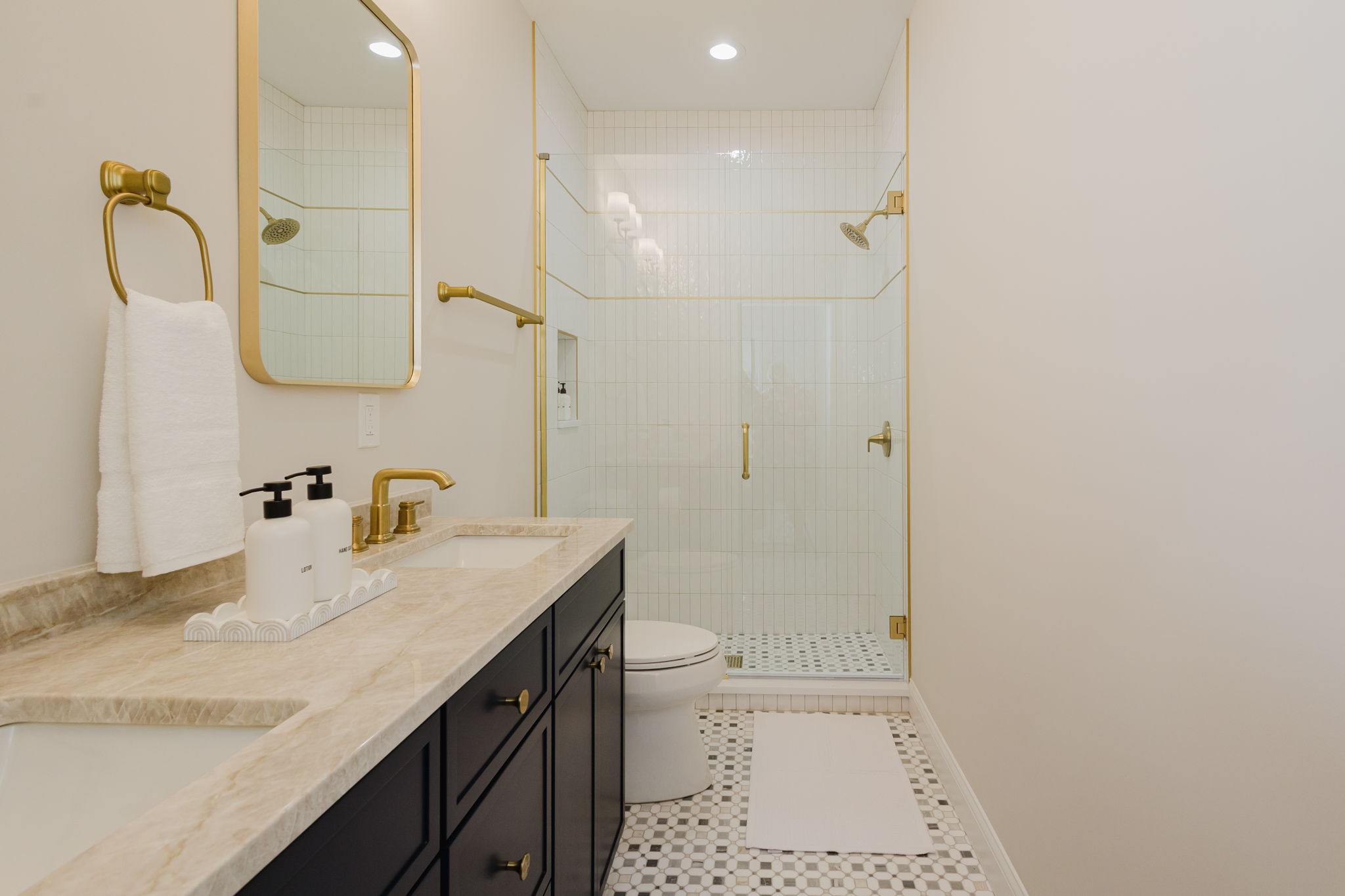Double vanity, walk in shower