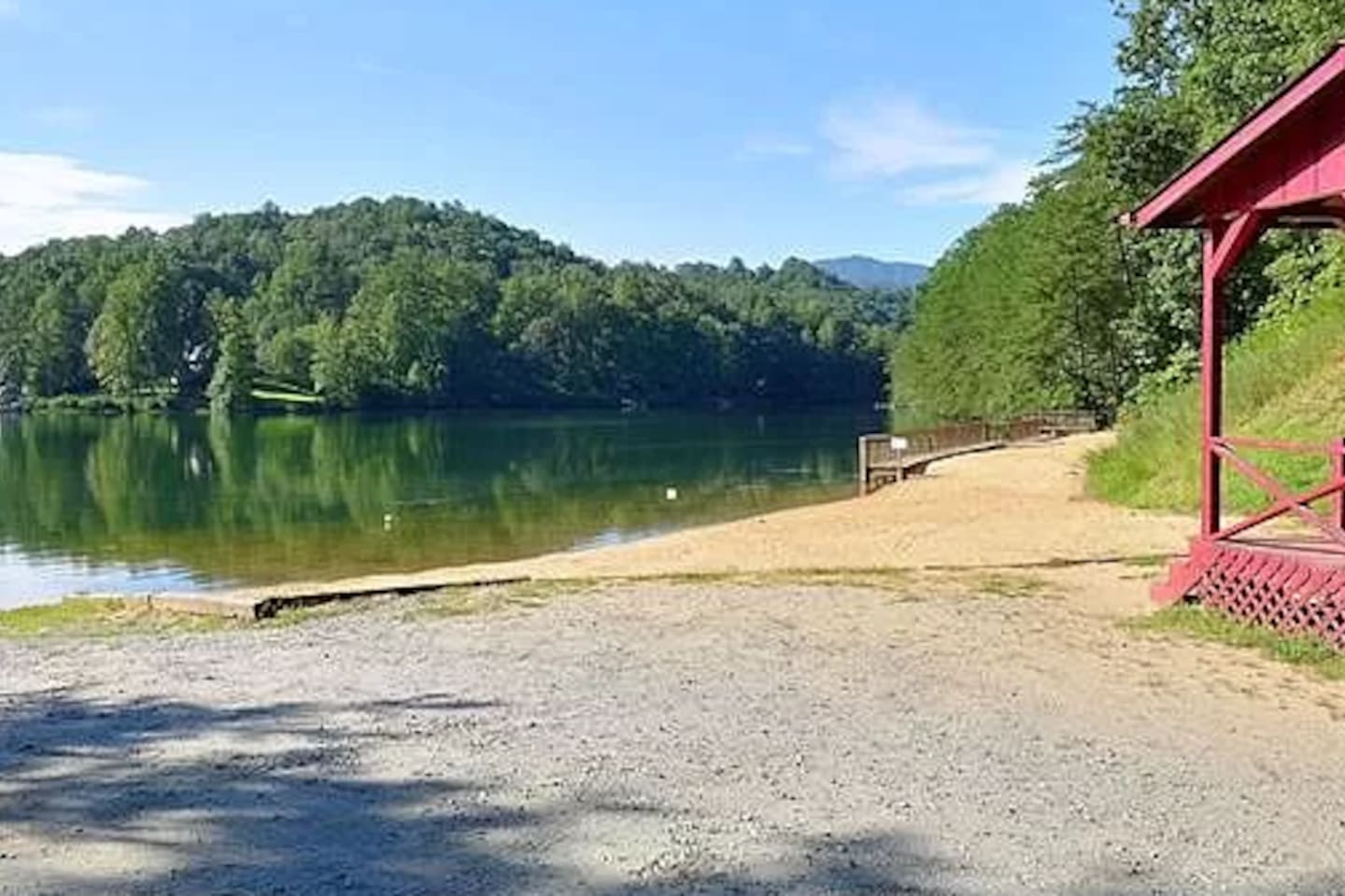 Swimming and picnic area on premise 