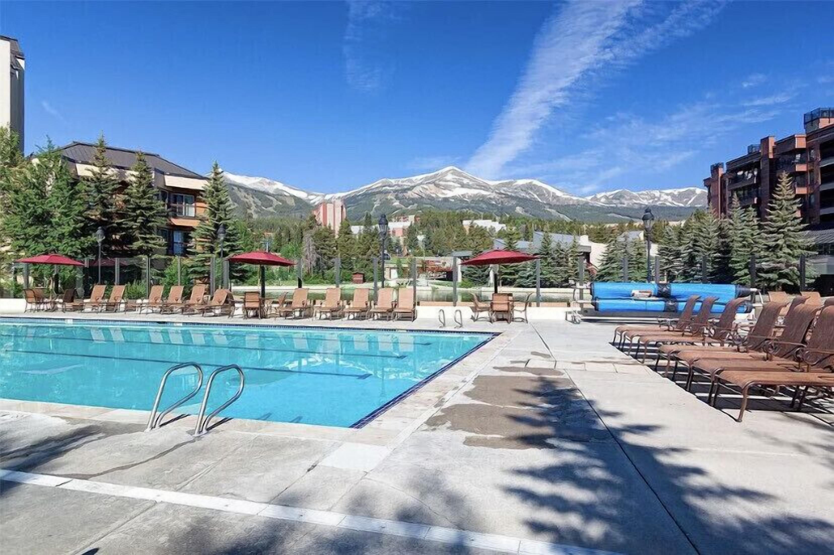 Relax poolside and take in these amazing views!