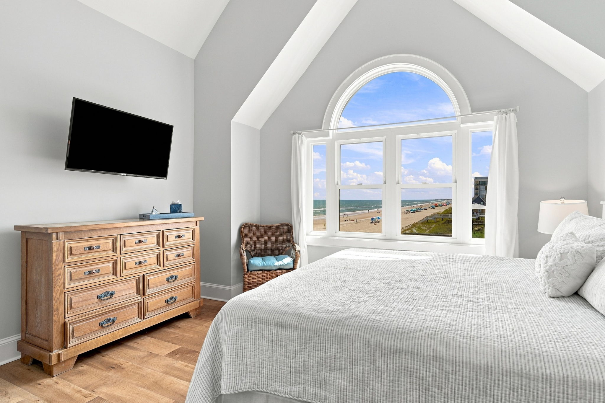 Relax in comfort while taking in beautiful ocean views from the oversized window—a perfect way to begin and end each day.