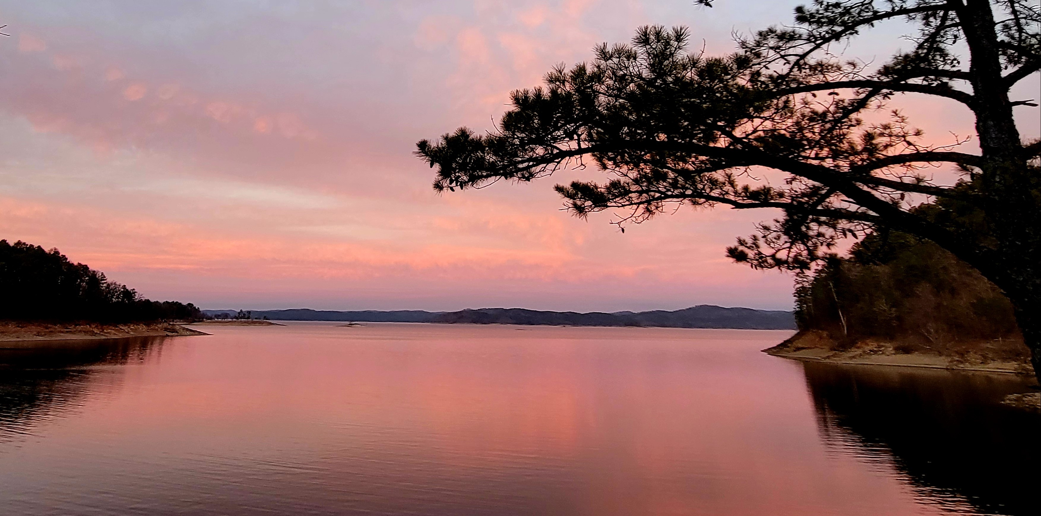 Sunrises and Sunsets in Broken Bow Hidden Hollow Escape