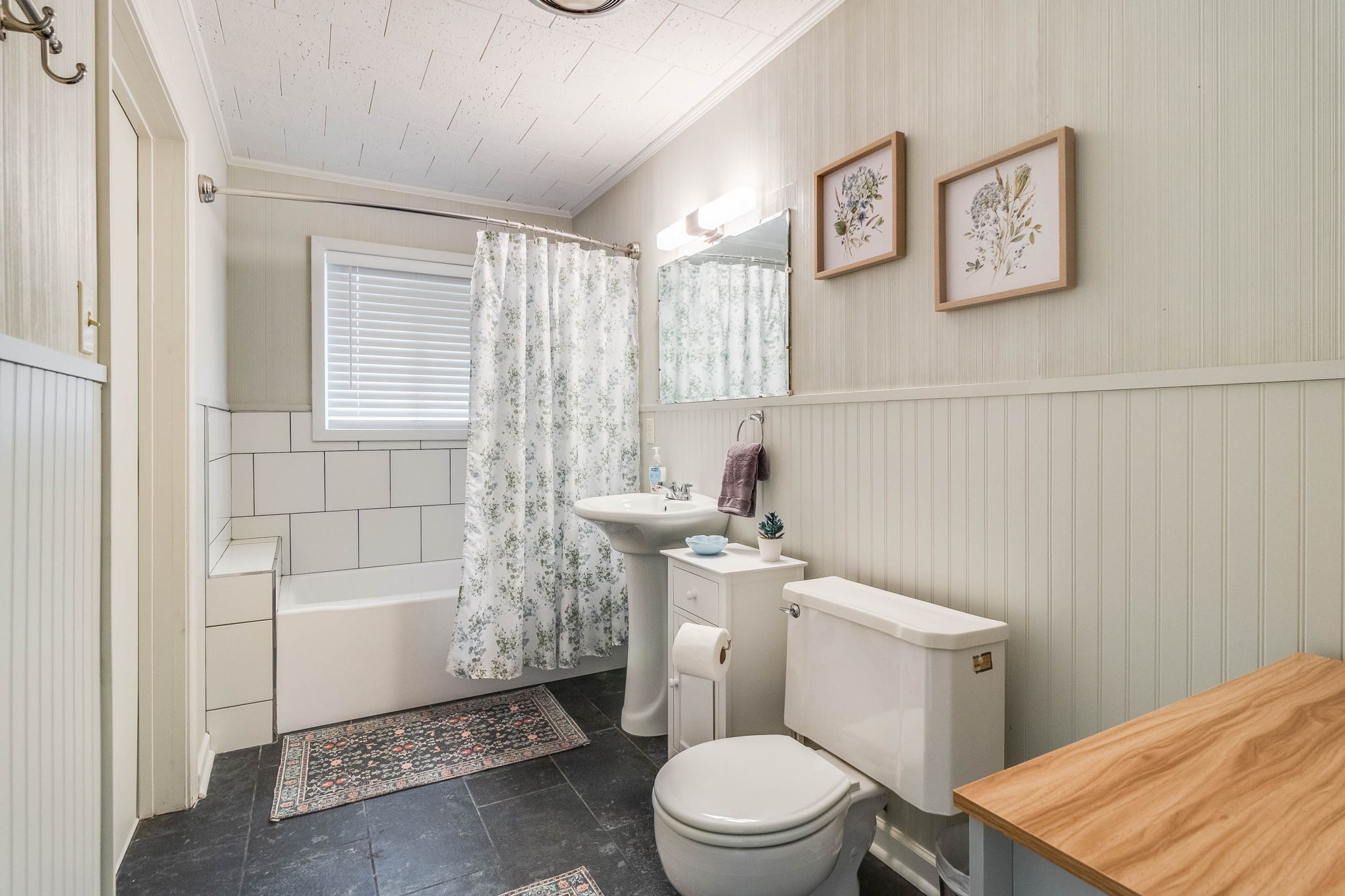 Second Full Bathroom