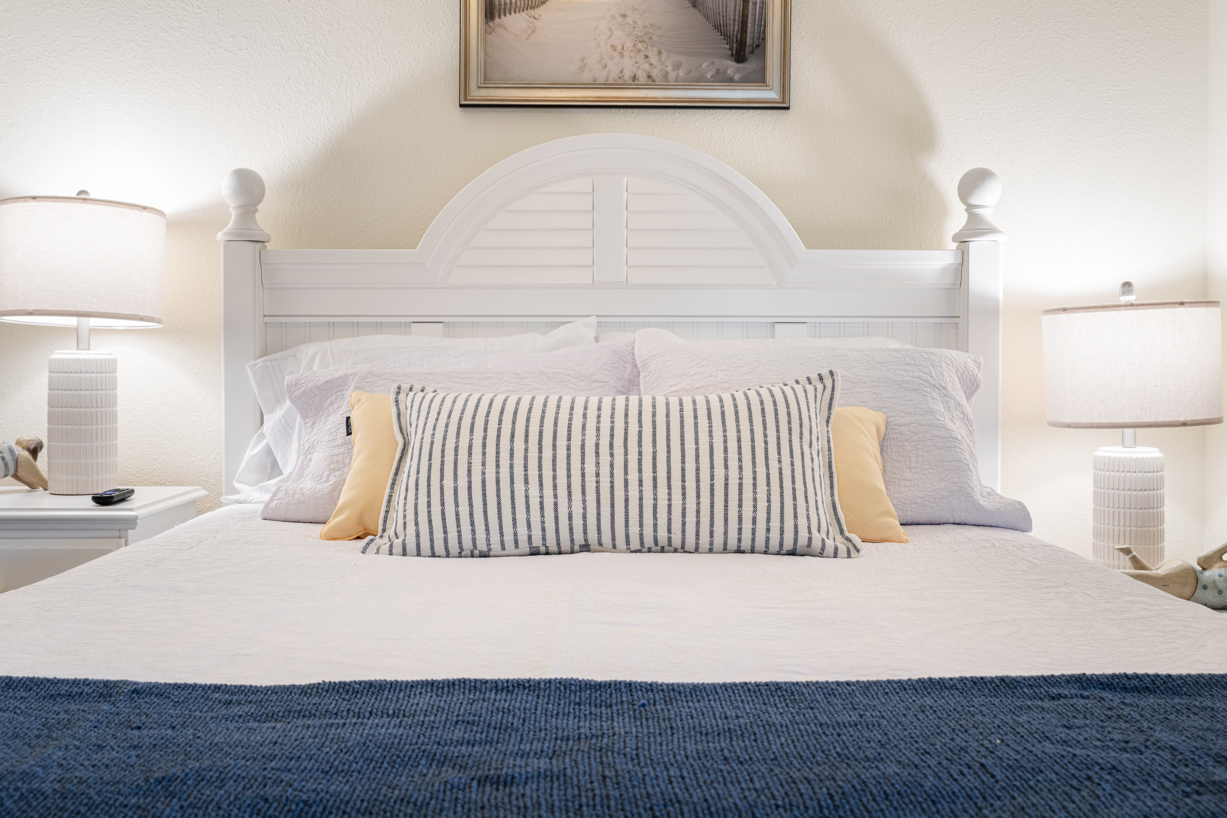 Sea Breeze - Queen Bed (Ensuite)