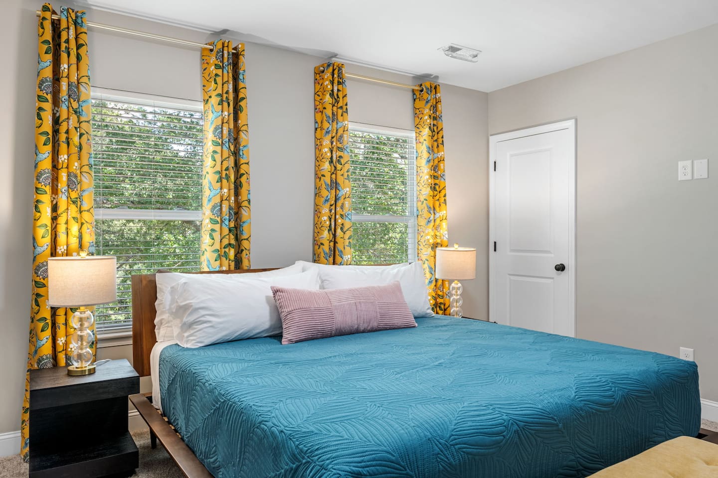 Main bedroom with King bed