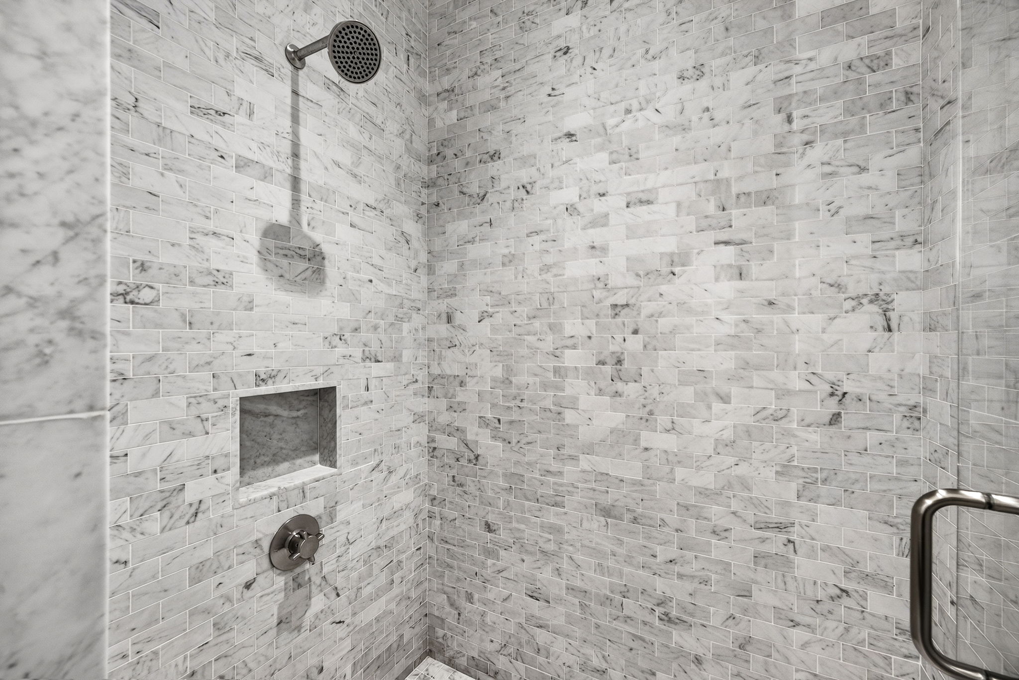 Guest Suite #2 ensuite bath.