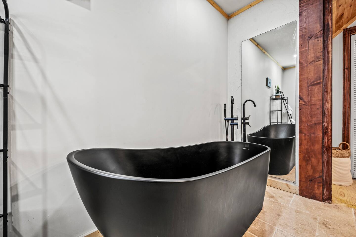 Relax and rewind in this Standalone Bathtub!!