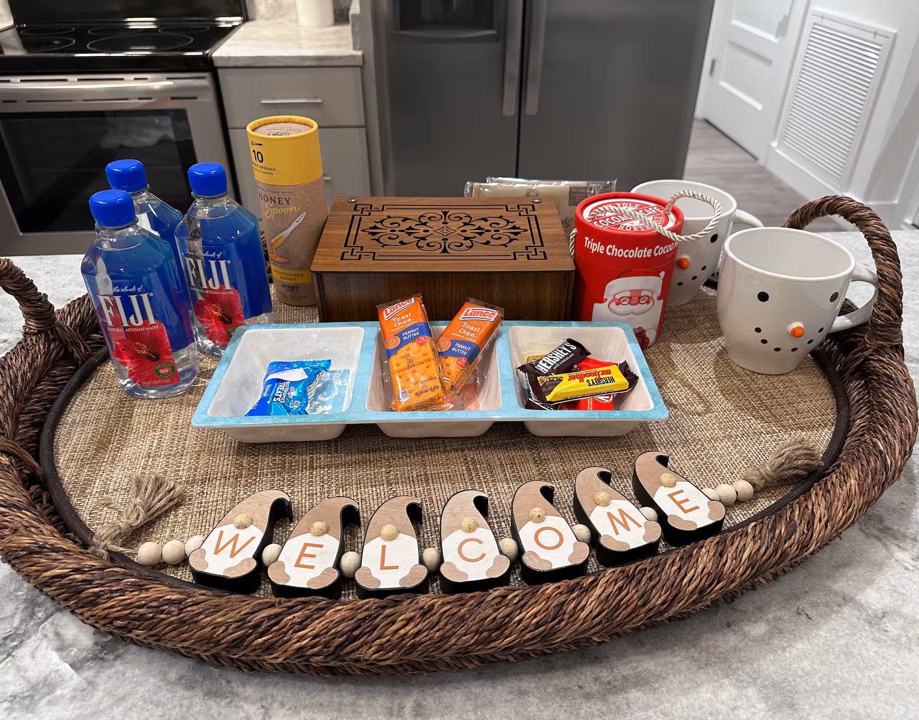 Welcome Drinks & Treats