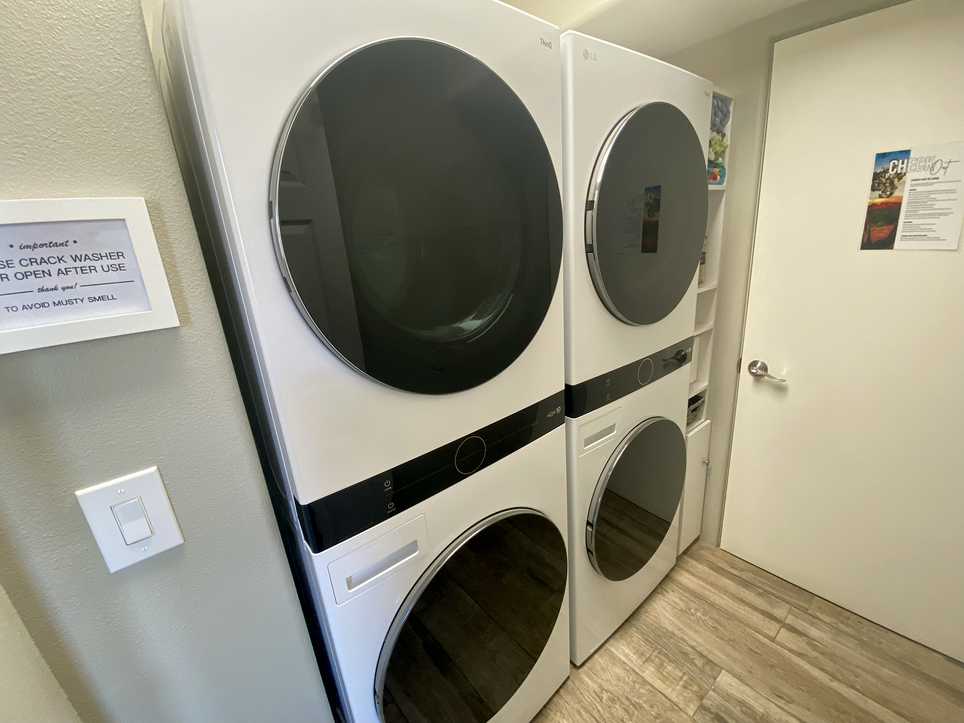 Double washer/dryers