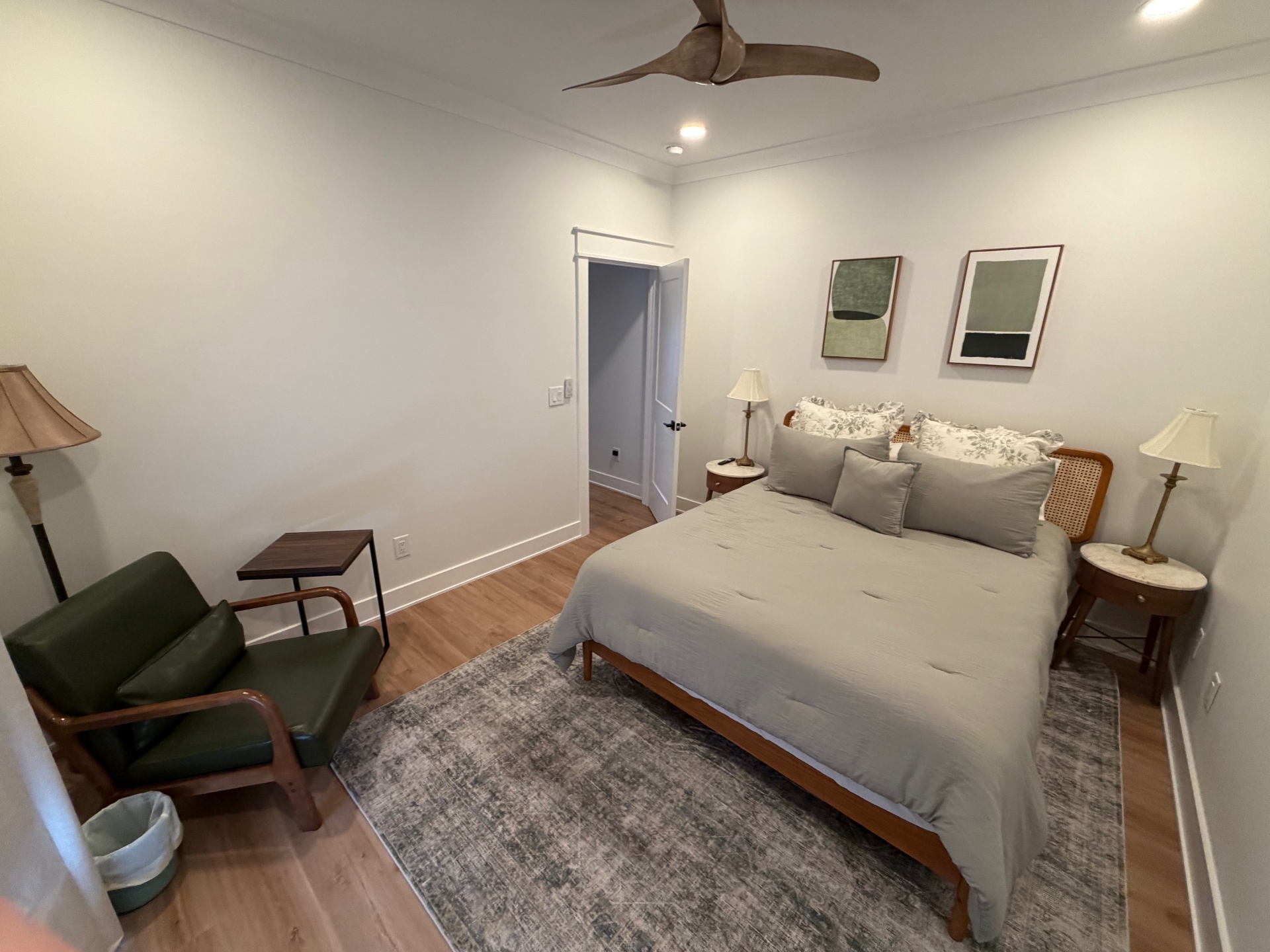 Queen bedroom
