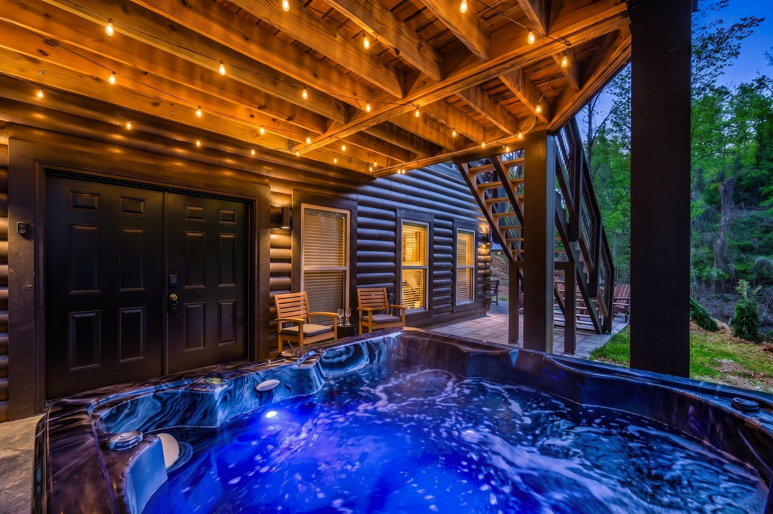 Hot tub drained, cleaned, sanitized and refilled after each guest stay.