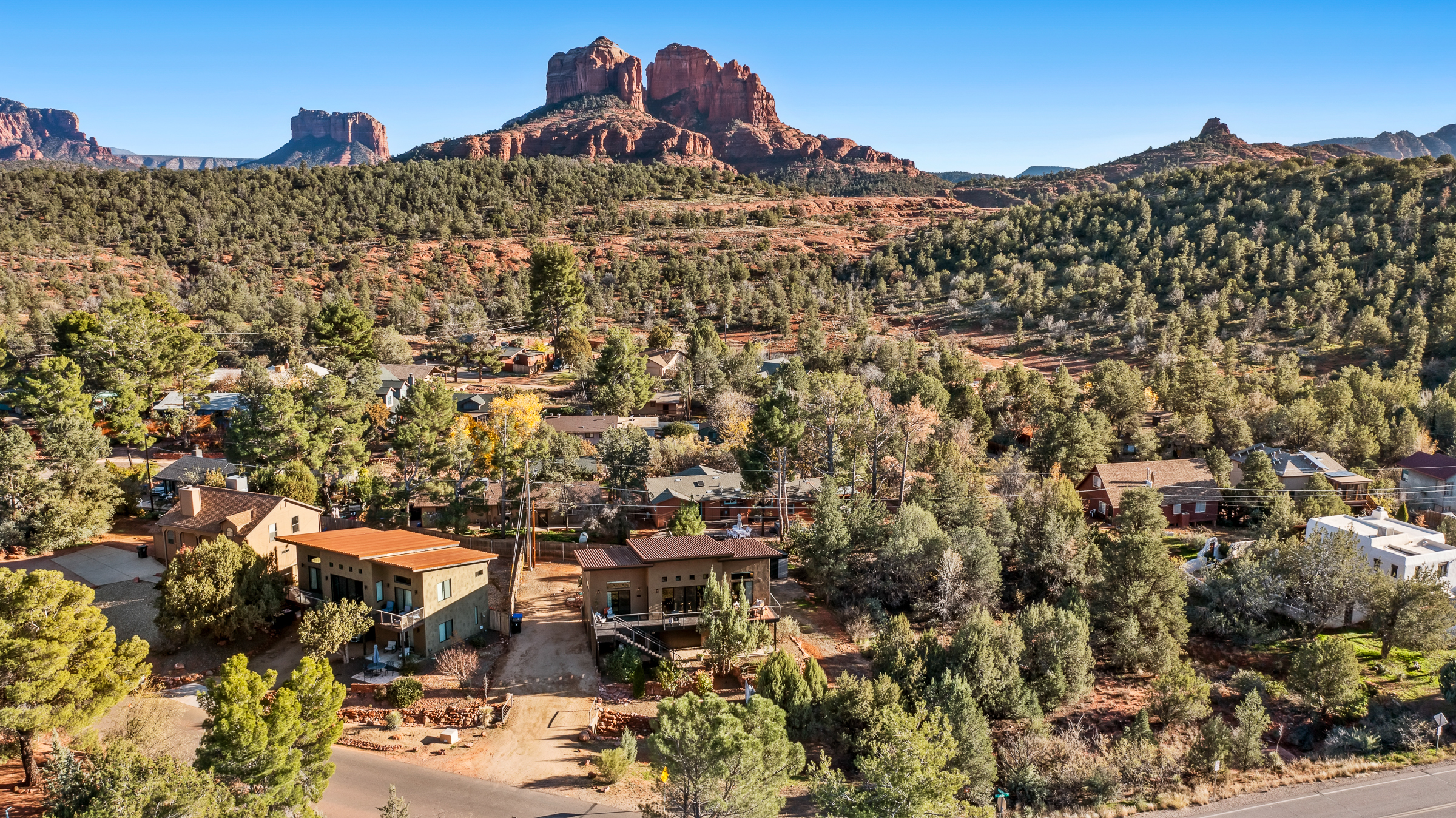 Set in a quiet Sedona neighborhood surrounded by red rock formations, desert trees, and open skies, The Retreat at Chavez Ranch offers a peaceful escape with easy access to town and trails.
