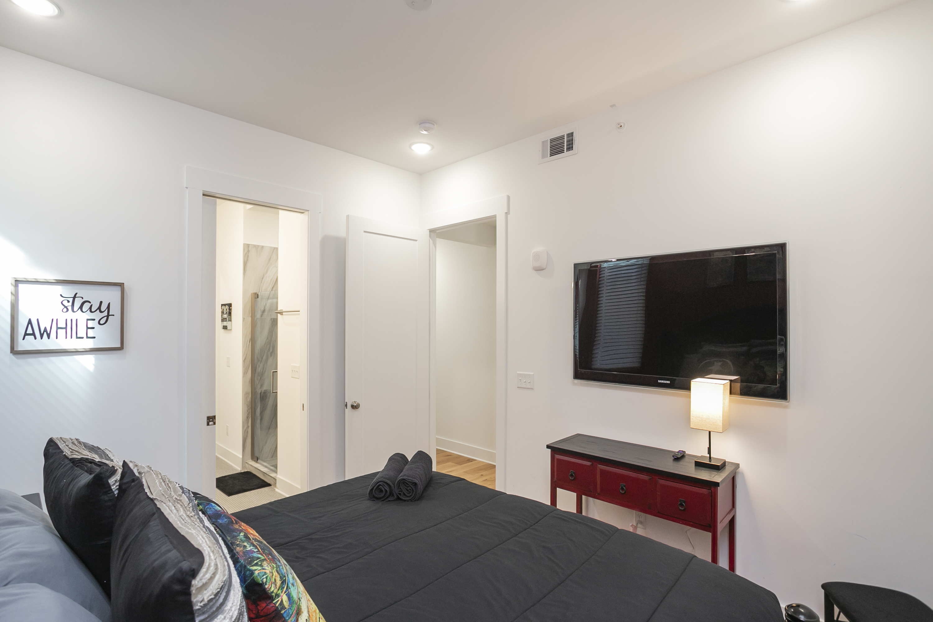 The Capital Room sits at the end of the hall and has a beautiful ensuite bath and large walk-in closet.