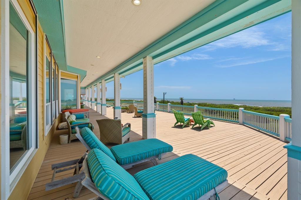 a330c6a655fd4de99eaea23bd70a8e76 | Beachhouse | Texas | TX | Vacation Homes | Galveston | Crystal Beach | Kokomo | Breezy Days | Beachfront Elegance | Sunrise Serenity | Southern Sands Property Management, LLC