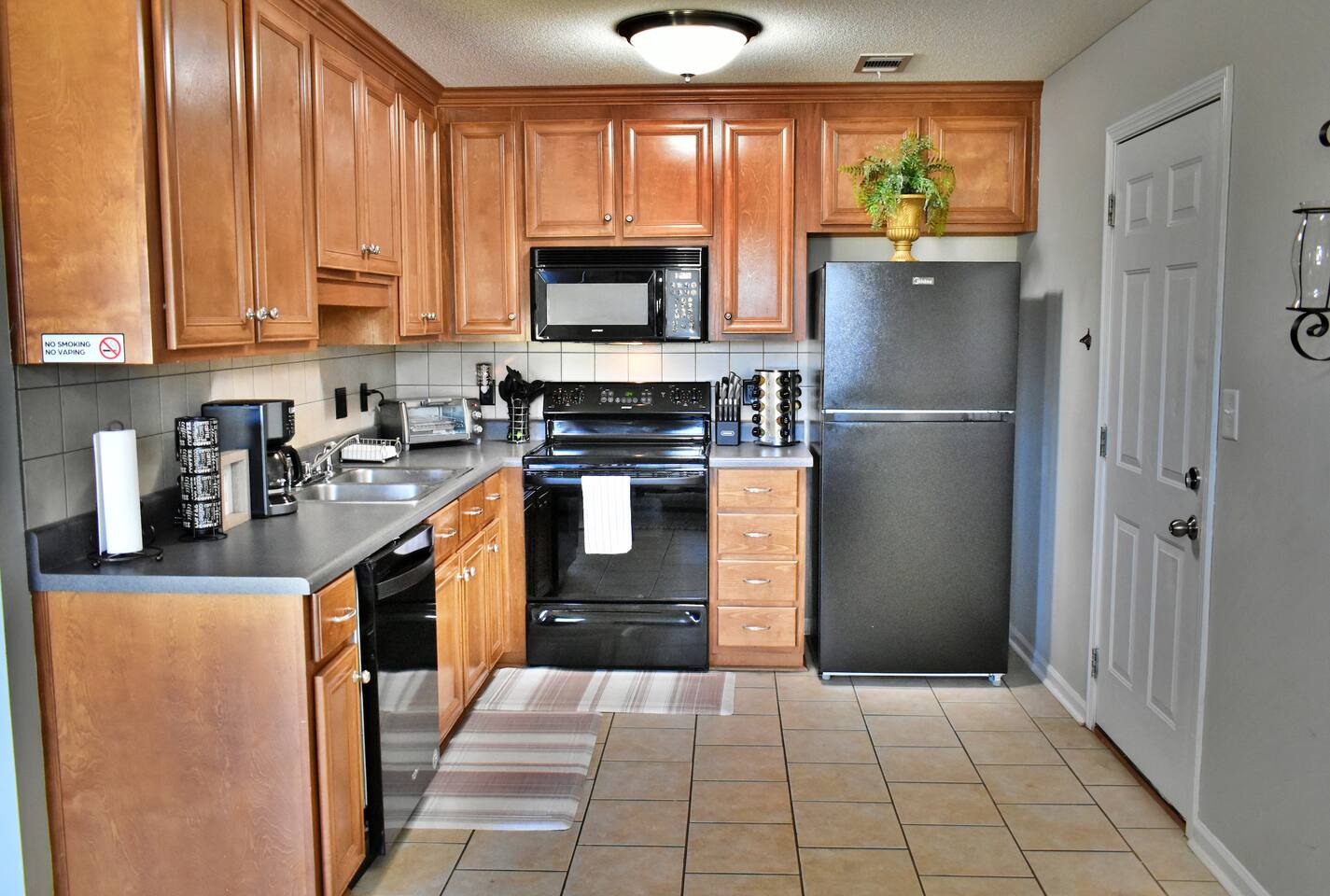 The kitchen is fully equipped with all the necessities and more.Enjoy complimentary snacks, water, coffee, tea, and condiments upon arrival.  