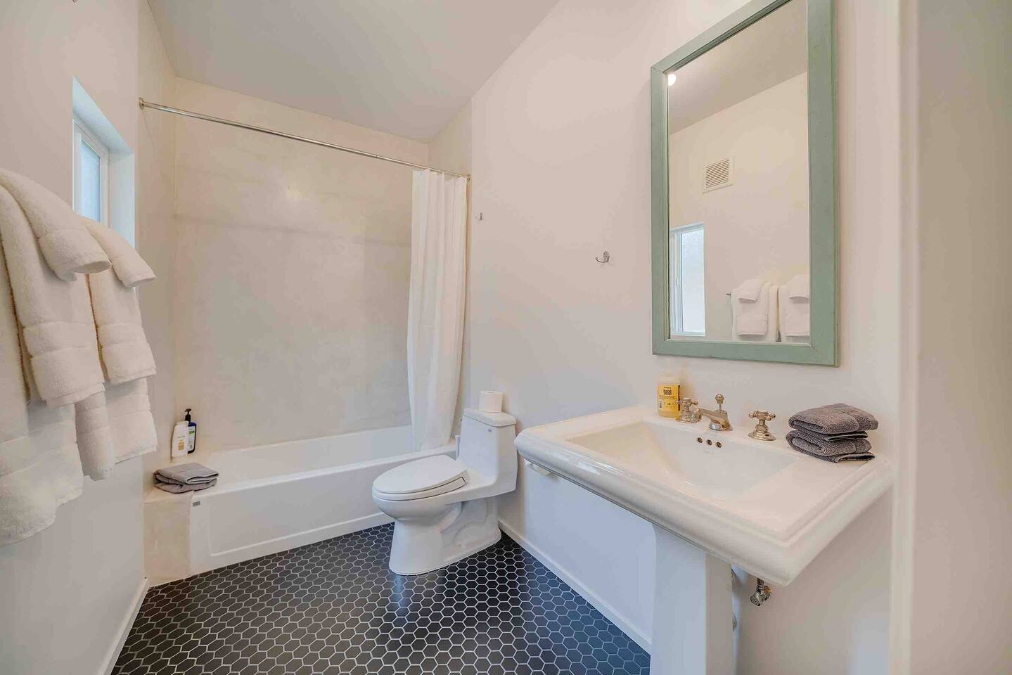 Cabin #8 - The Perch at Twin Peaks 5