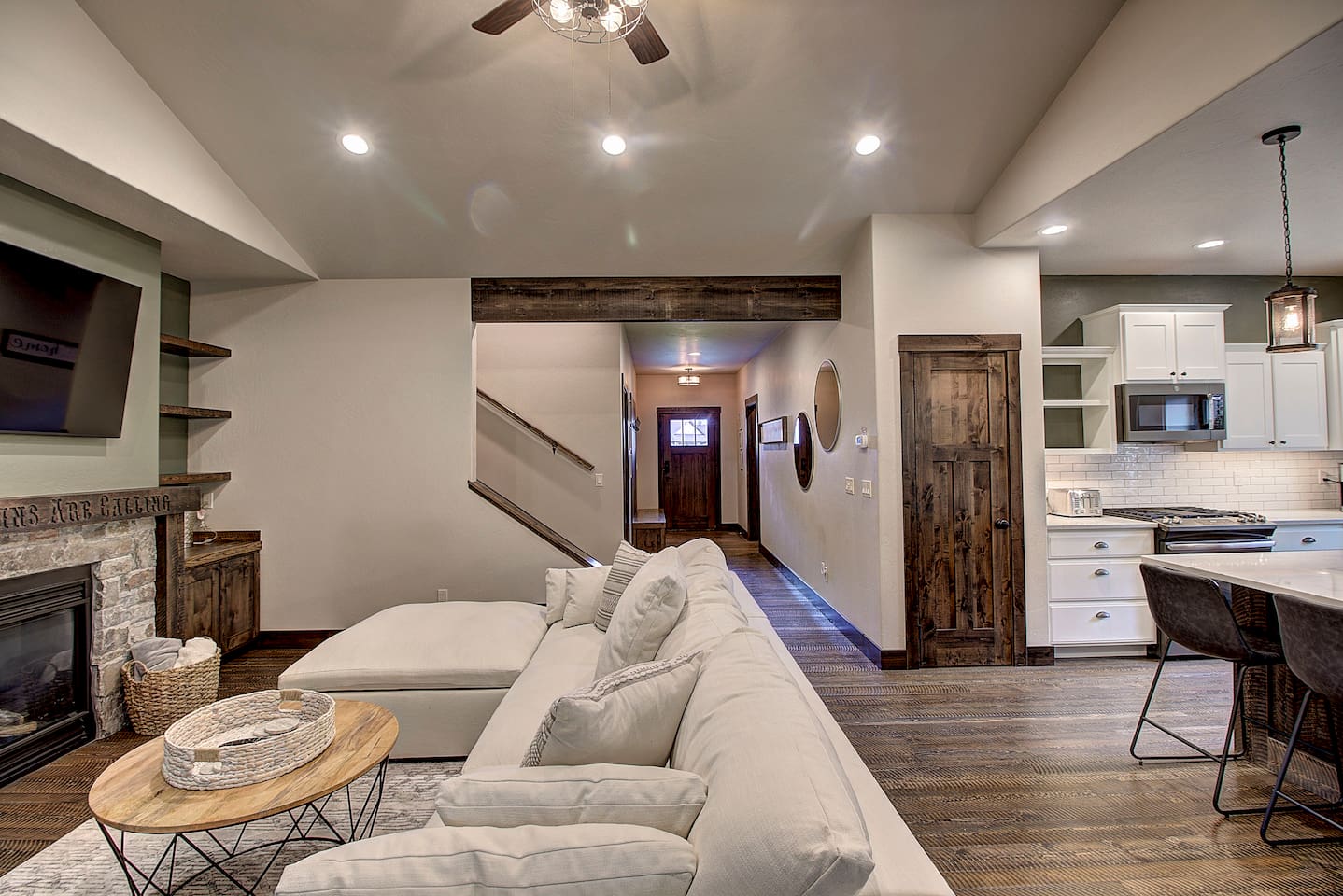 Cozy gathering space with comfortable seating, perfect for relaxing after a day in Glacier National Park.