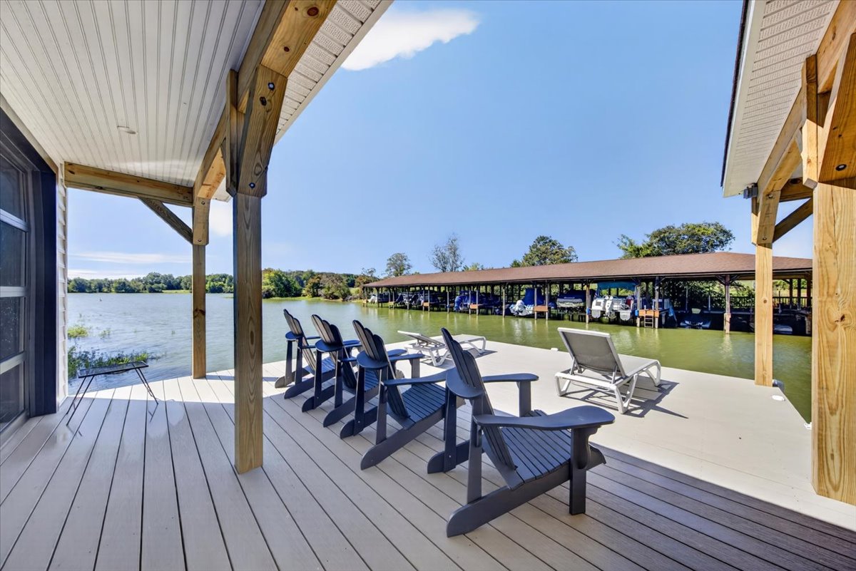 Spacious waterfront deck overlooking the cove and surrounding Lake Anna shoreline.