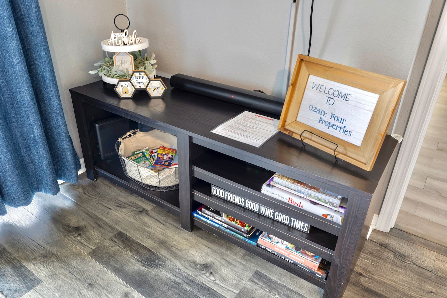 Living Room: Stylish decor and entertainment await—perfect for relaxation after a day of fun!