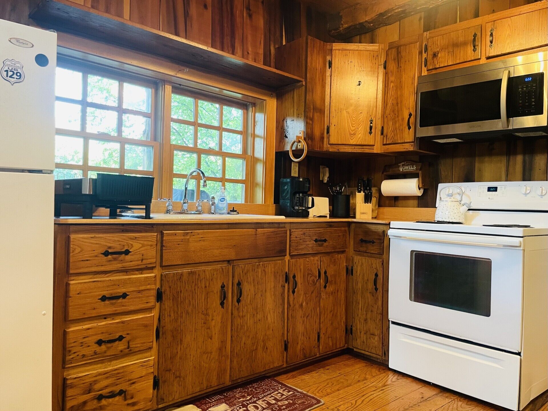 The kitchen is stocked to prepare meals in house.