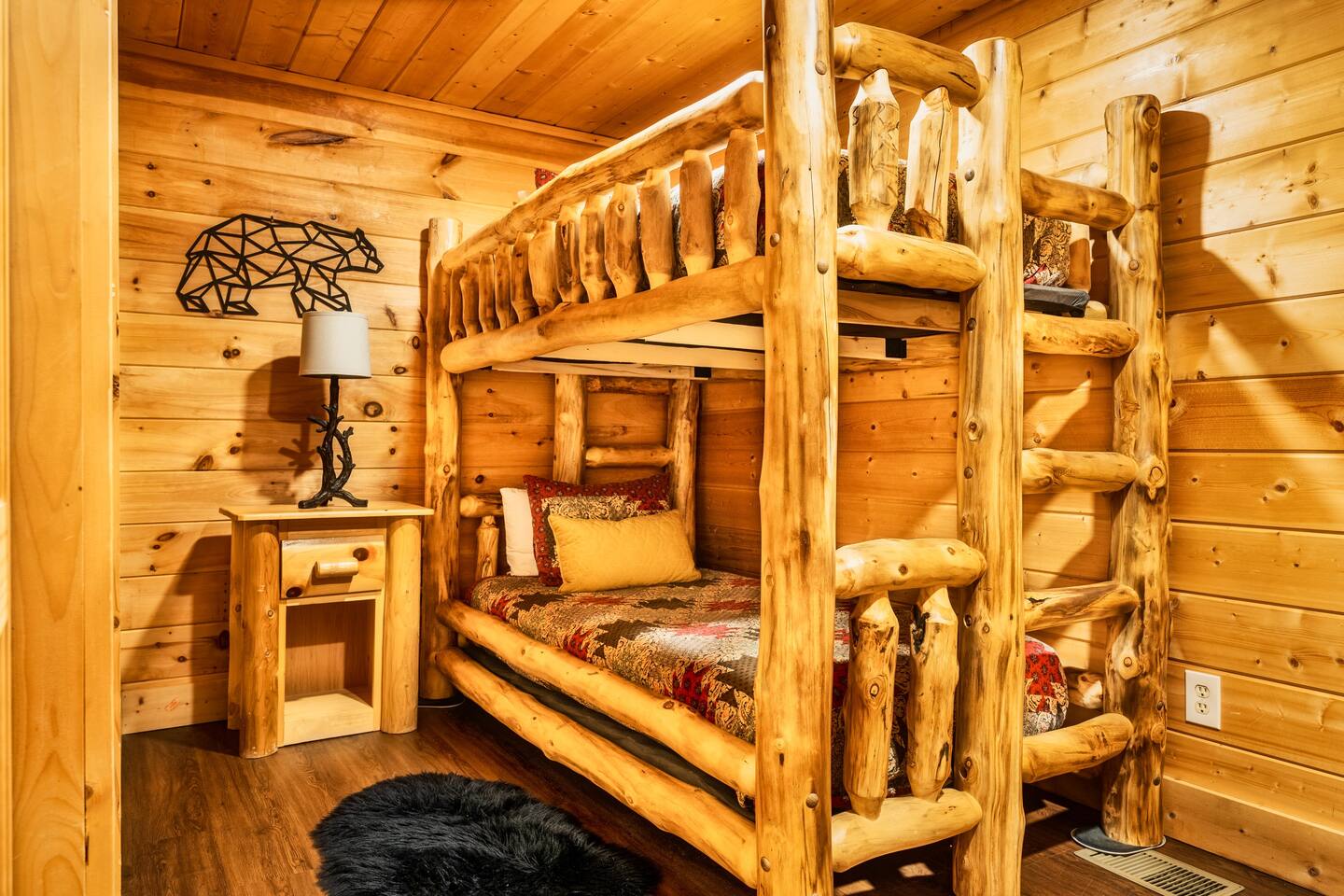 Lower level bunk room (twin over twin)