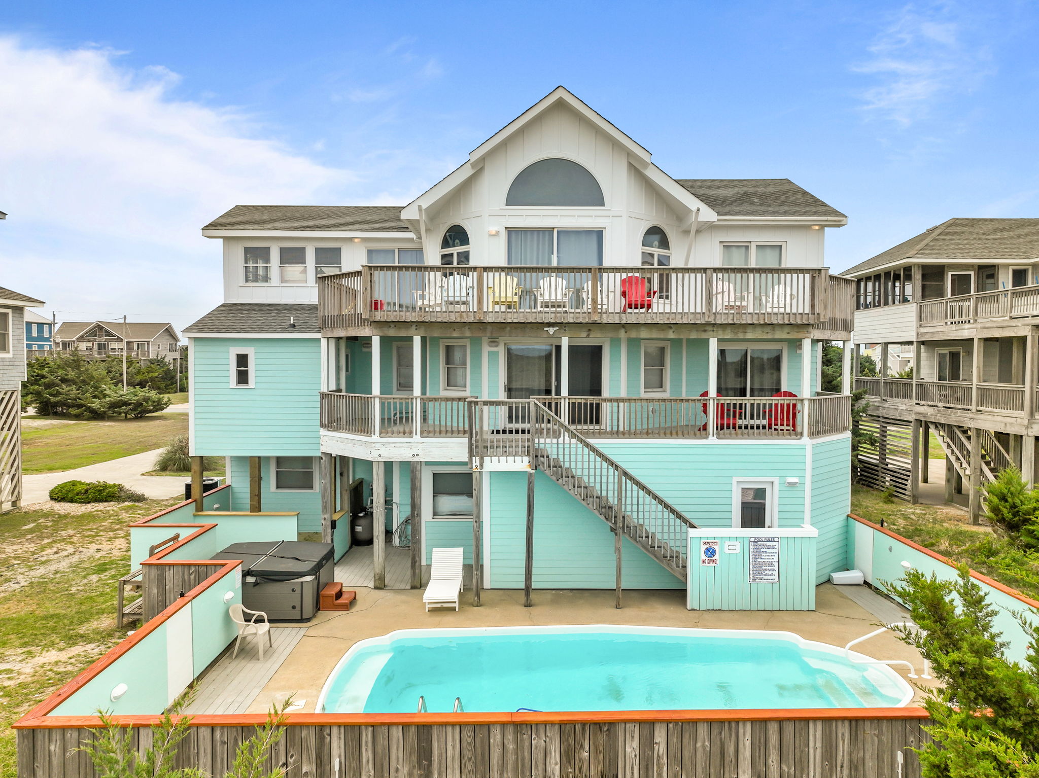Pool View 8 Bedroom Oceanfront Rental