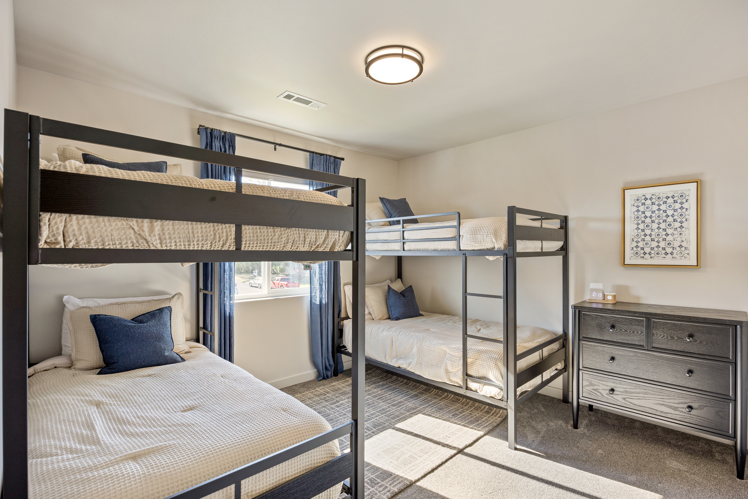 Bunk Beds Room | Sleeps 4