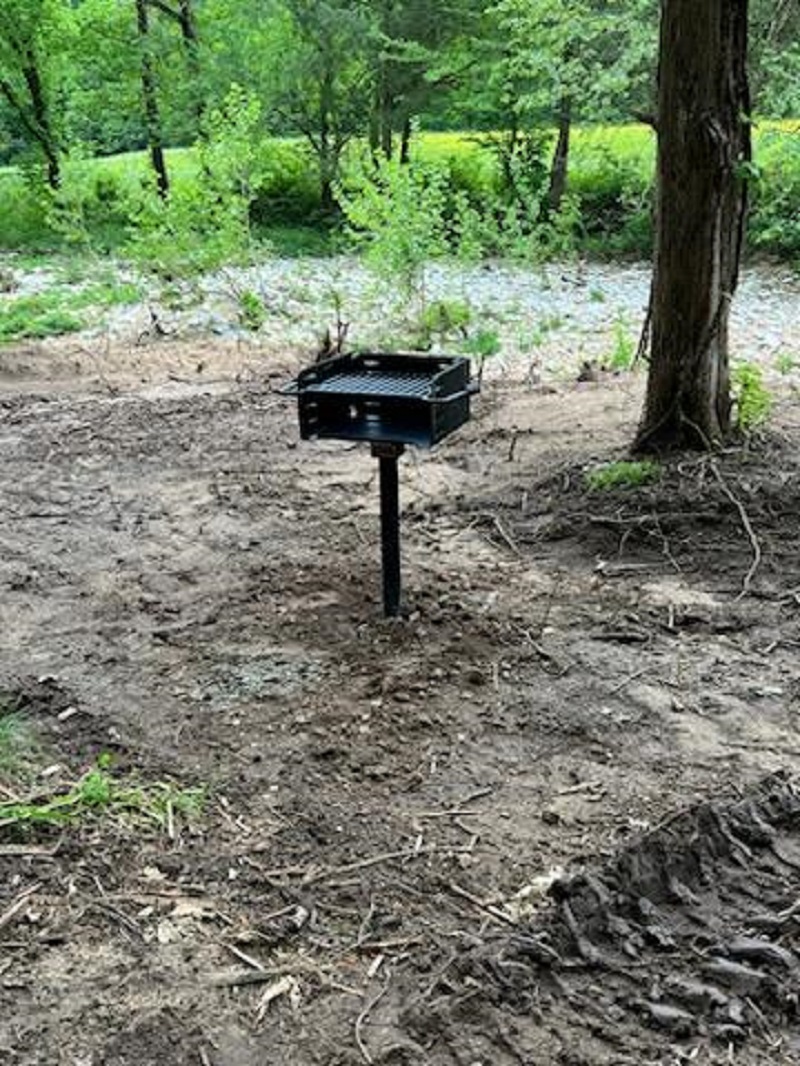 BBQ Grill AT The Creek Park