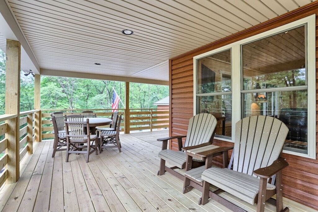 wrap around porch