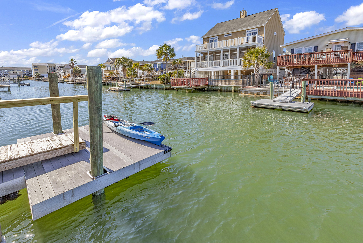 Find pet friendly vacation house in North Myrtle Beach, SC