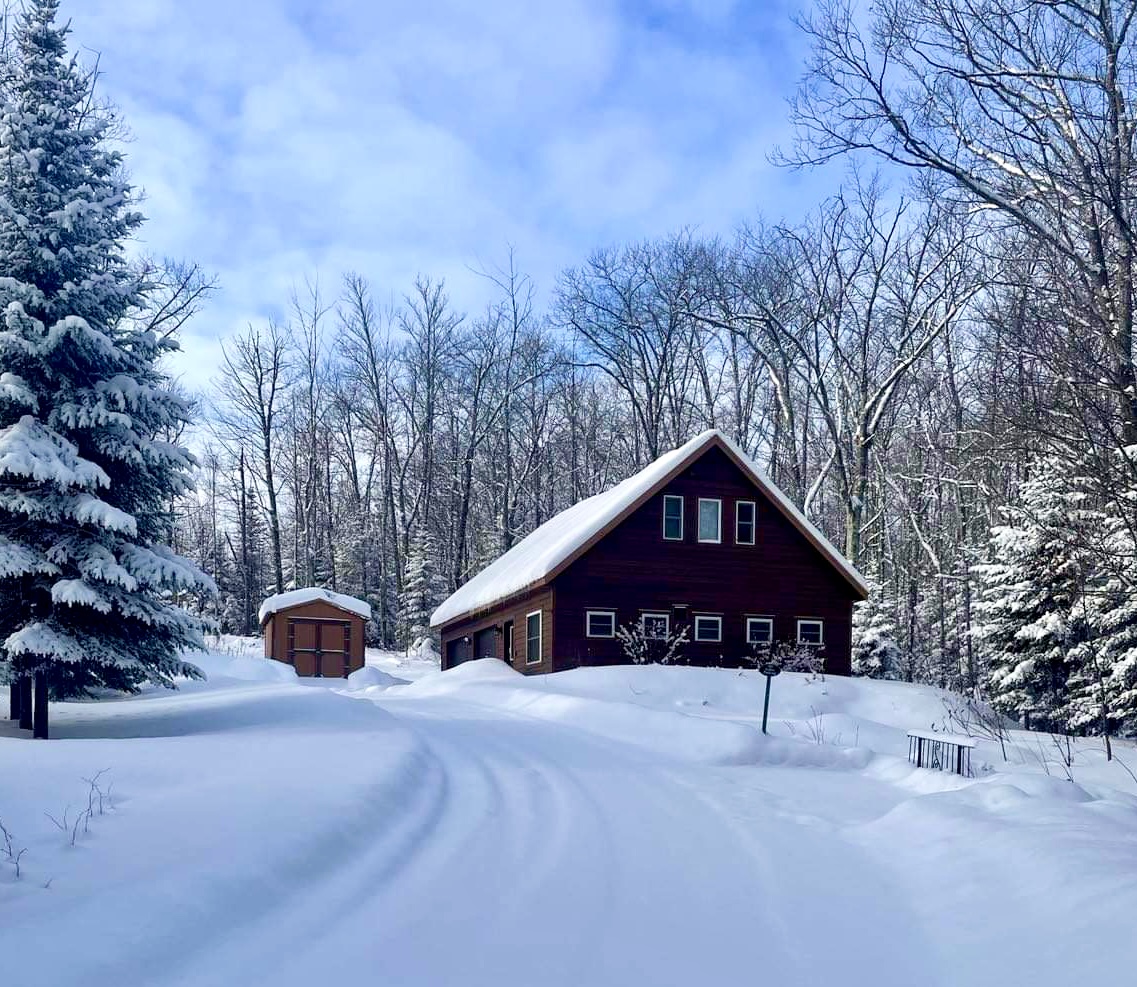 Rock Garden Cottage winter scene 