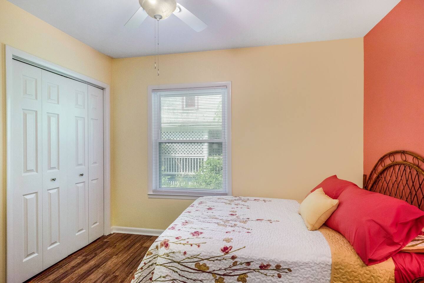 Bedroom 2 - Full Bed