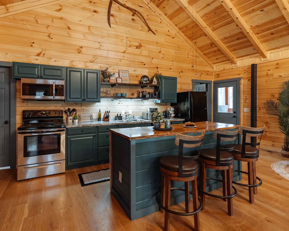 A fully equipped space designed for slow mornings and inspired forest meals