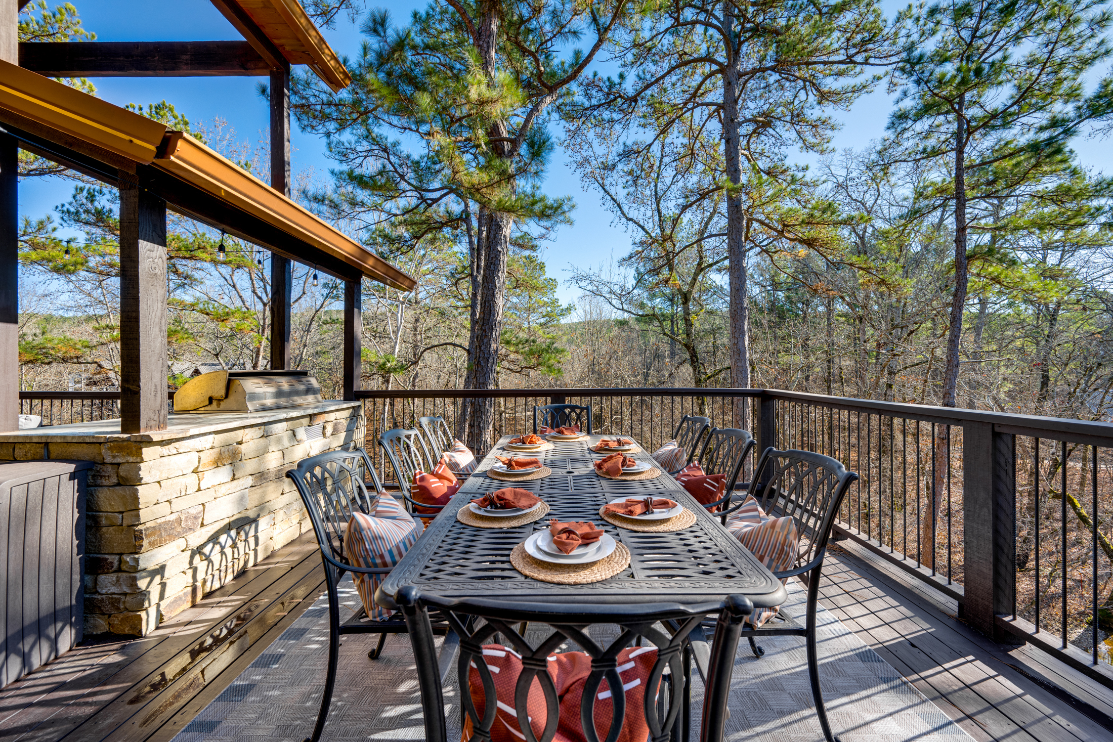 Relax and Dine outdoors