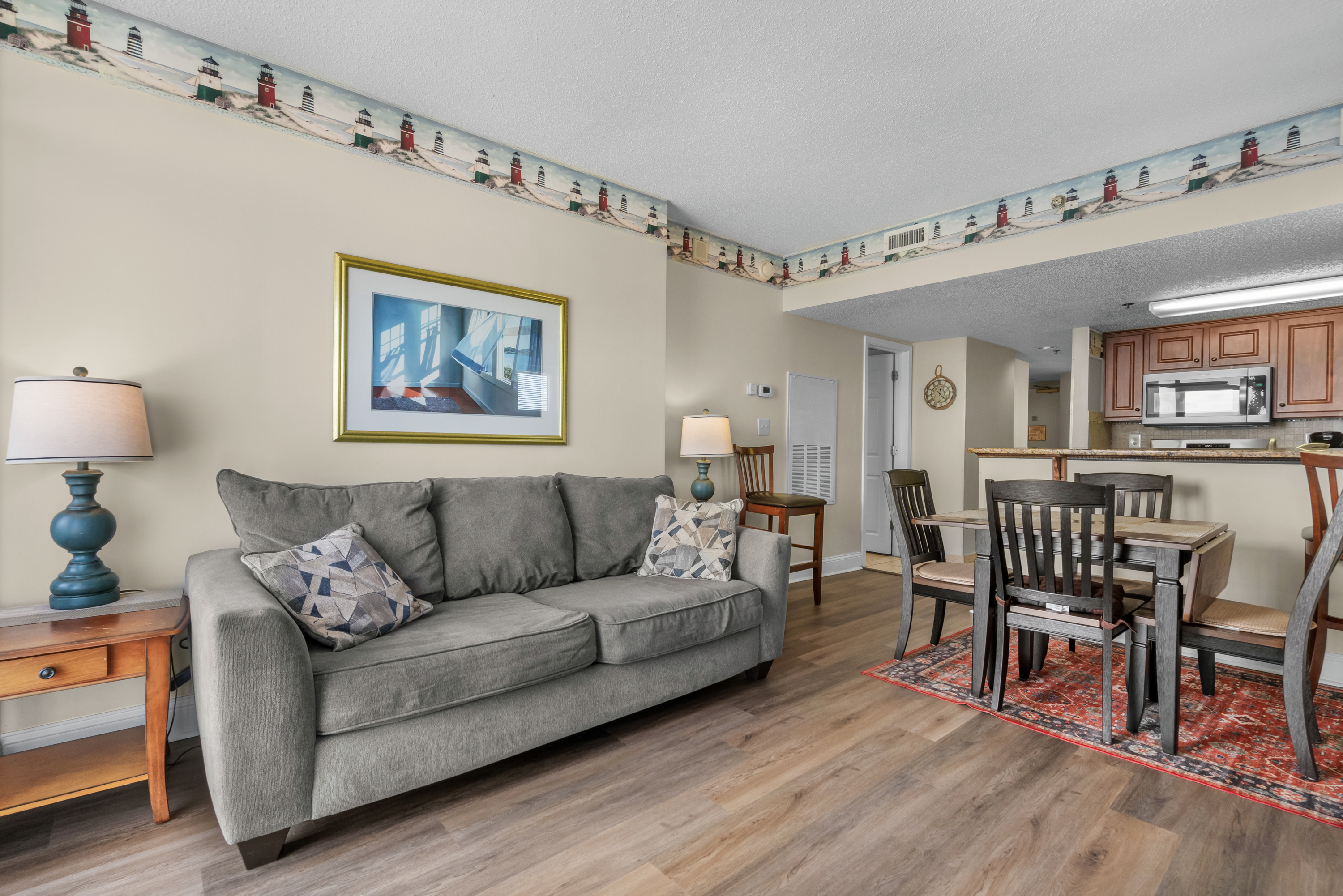 Roomy and Comfortable Set Up