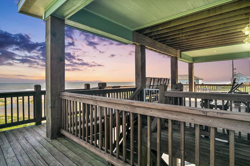 Breezy Point Exterior: Endless ocean breeze and stunning view right at your doorstep