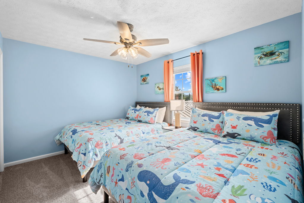 Ocean Room-Upstairs 2 Queen Beds
