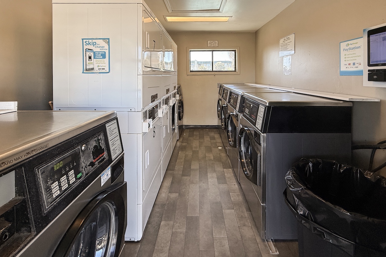 Sea Cabin community laundry room | Susu's Sea Cabin | 238C 1300 Ocean Blvd | Isle of Palms, SC | IOP Escapes
