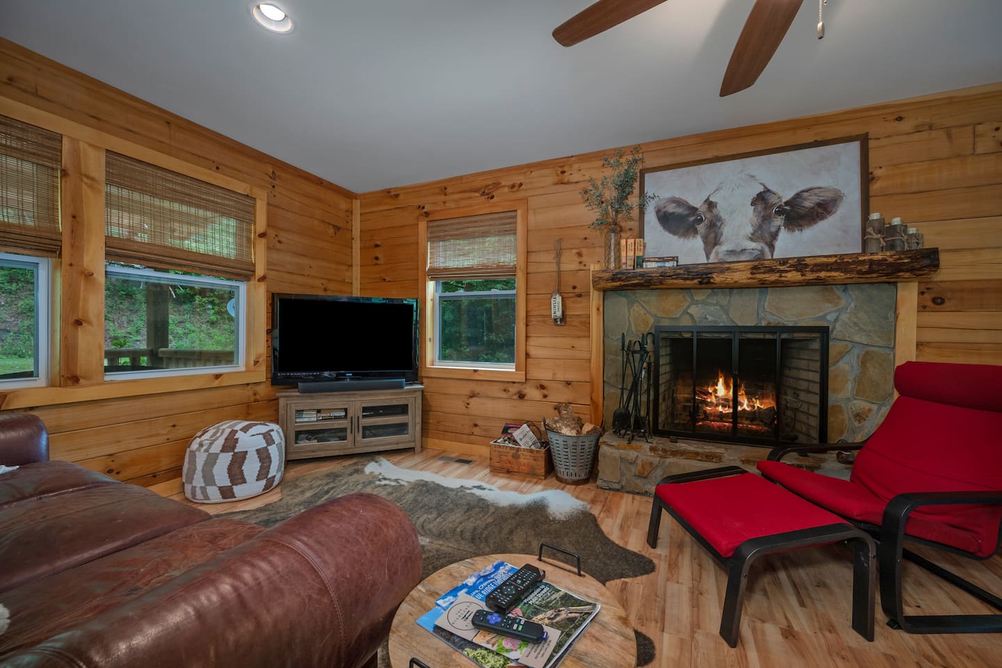 Large open living room. with French Doors to riverfront deck